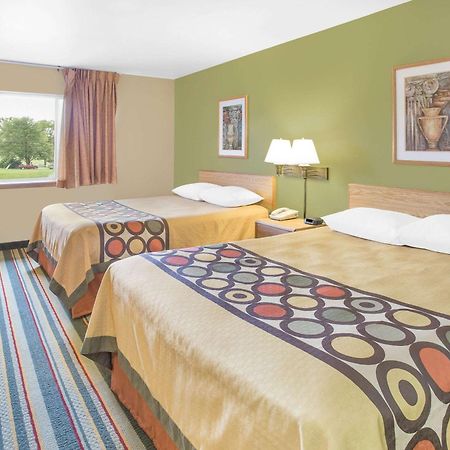 Super 8 By Wyndham East Moline Hotel Luaran gambar